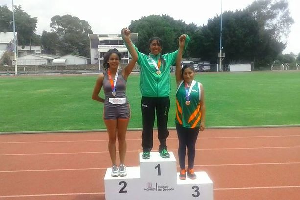 Oro y Plata en Atletismo Femenil para la Universidad Tecnológica de Oriental