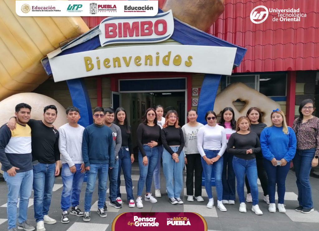 Estudiantes de la UT de Oriental durante la visita a Grupo Bimbo observando procesos logísticos en planta.
