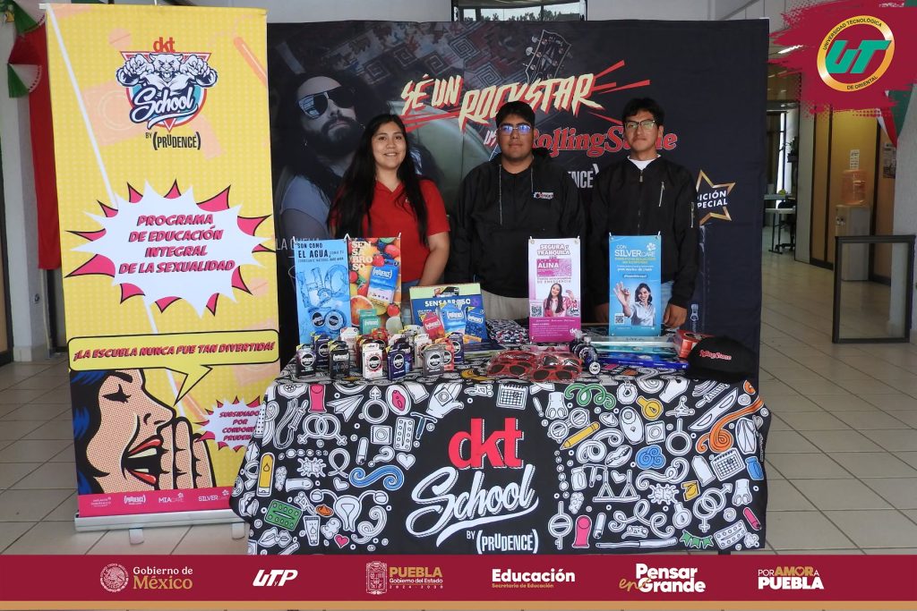 Estudiantes de la UT de Oriental participan en la jornada Hablemos de Frente sobre salud sexual y reproductiva.